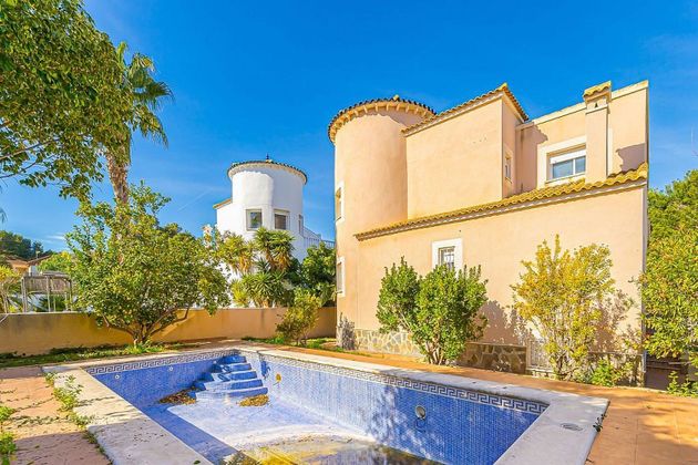 Foto 2 de Casa en venda a Jacarilla de 3 habitacions amb terrassa i piscina
