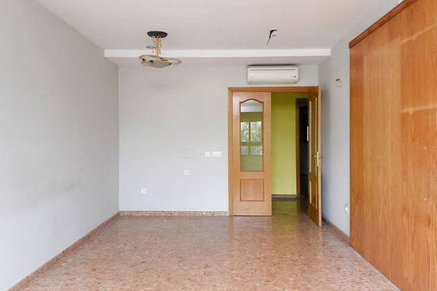 Foto 2 de Piso en venta en Xàtiva de 3 habitaciones con garaje y ascensor