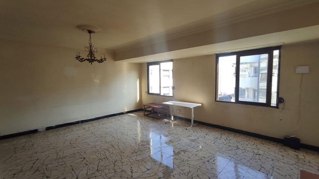 Foto 2 de Venta de piso en Plaça Eliptica-Republica Argentina-Germanies de 2 habitaciones con aire acondicionado