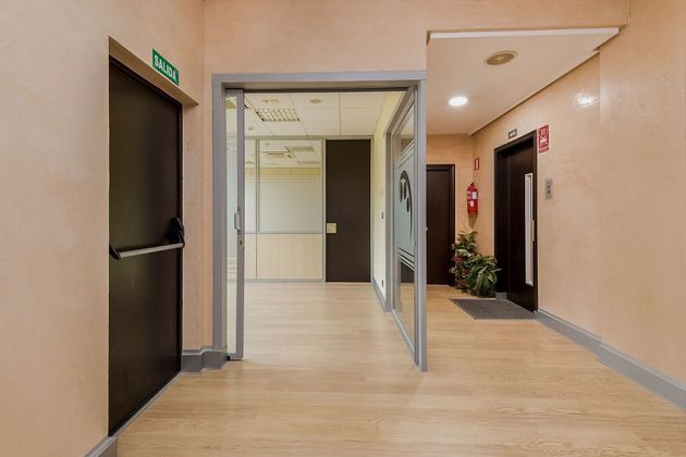 Foto 2 de Oficina en venda a Errekaldeberri - Larraskitu amb ascensor