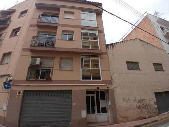 Foto 1 de Dúplex en venda a Mas Baell - Can Carbó - El Molí de 3 habitacions amb terrassa i ascensor