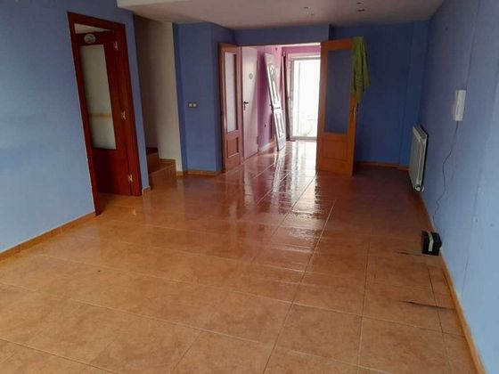 Foto 2 de Casa en venta en Lupiñén-Ortilla de 4 habitaciones con terraza