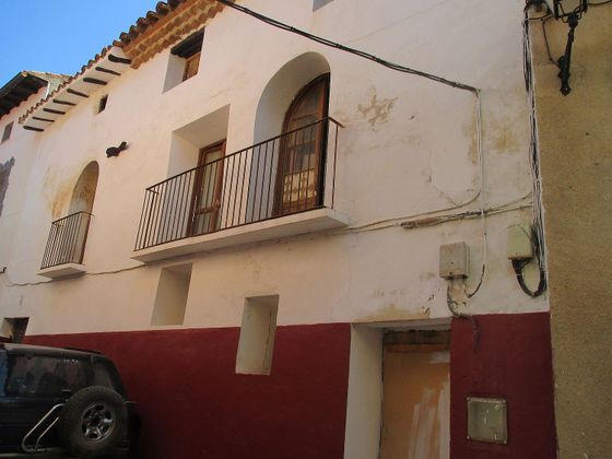 Foto 1 de Casa en venda a Aniñón de 4 habitacions i 302 m²