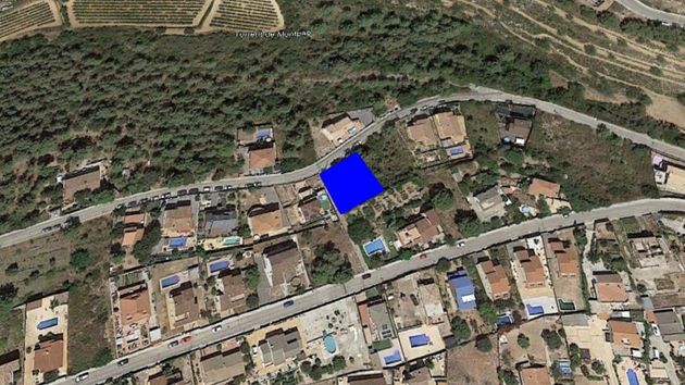 Foto 1 de Venta de terreno en Valldemar - Montmar de 735 m²