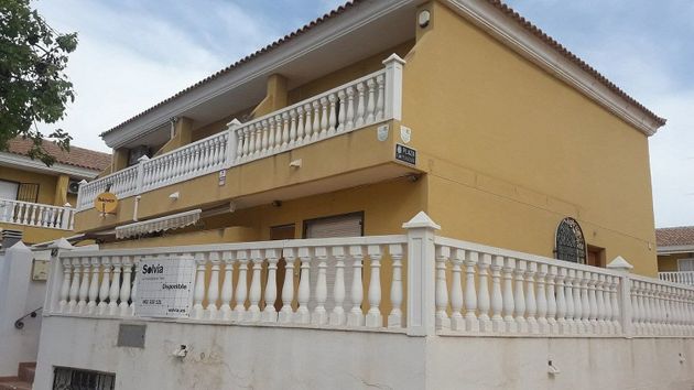 Foto 1 de Casa en venta en Los Nietos de 2 habitaciones con terraza y garaje