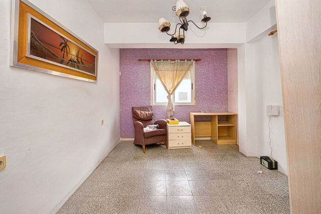 Foto 2 de Pis en venda a Centro - Torrevieja de 3 habitacions i 68 m²