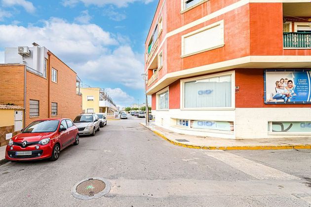 Foto 2 de Venta de piso en Formentera del Segura de 3 habitaciones con terraza y ascensor