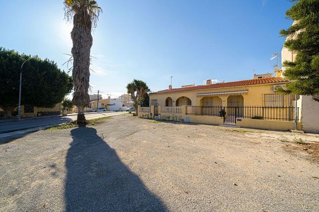 Foto 2 de Casa en venta en San Fulgencio de 3 habitaciones con terraza