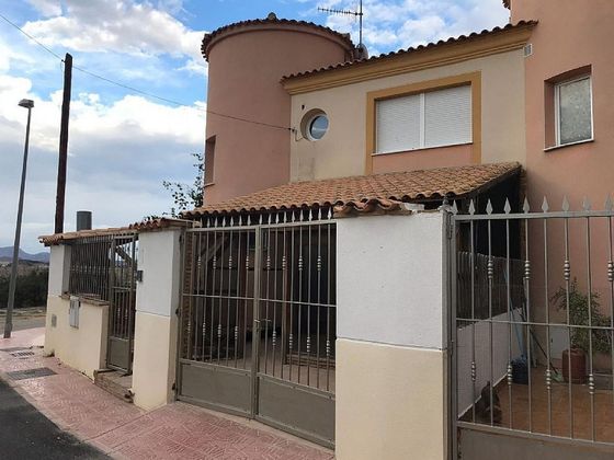 Foto 1 de Casa en venda a Cuevas del Almanzora pueblo de 3 habitacions amb piscina i garatge