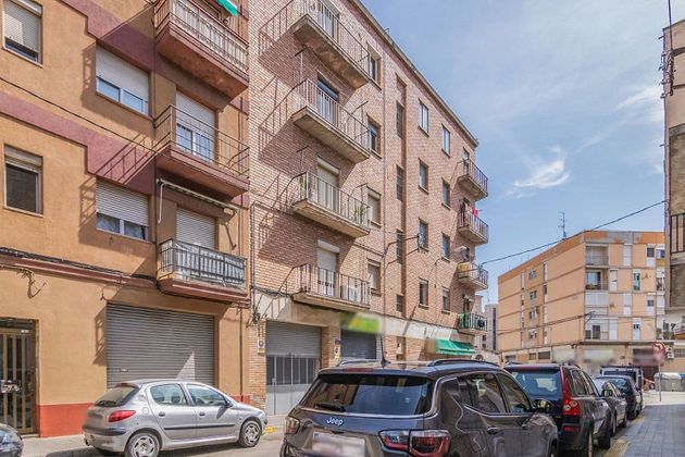 Foto 1 de Piso en venta en Balàfia - Secà de Sant Pere - Llívia de 4 habitaciones con balcón