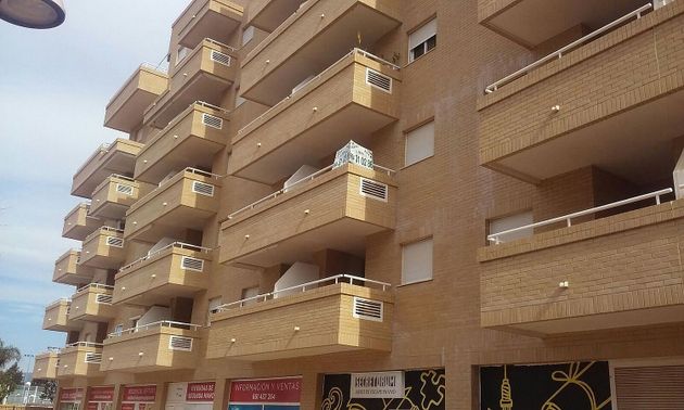 Foto 1 de Piso en venta en Marina d'Or de 2 habitaciones con terraza y garaje