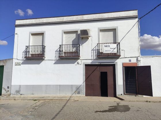 Foto 1 de Piso en venta en Santos de Maimona (Los) de 4 habitaciones y 113 m²