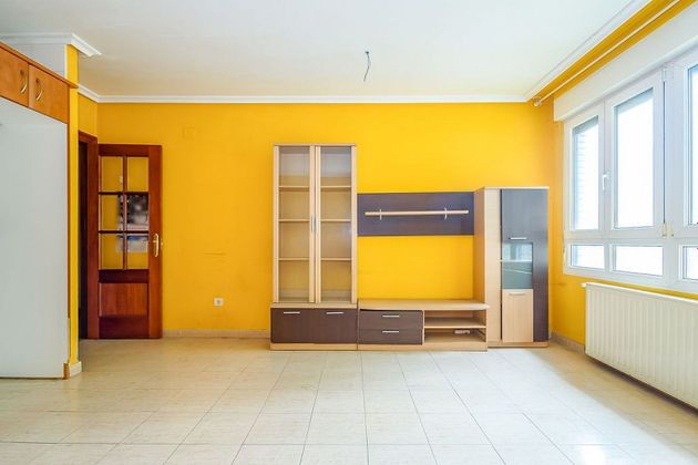 Foto 2 de Piso en venta en La Villa - Bazuelo de 2 habitaciones y 61 m²
