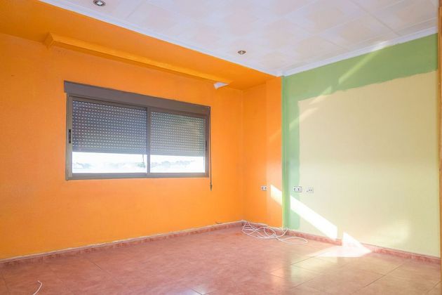 Foto 2 de Venta de piso en Almansa de 3 habitaciones y 77 m²