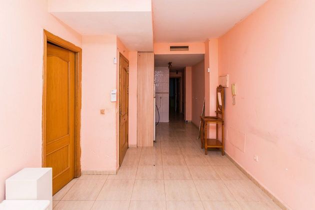 Foto 2 de Venta de piso en Puerto de Garrucha de 2 habitaciones con ascensor