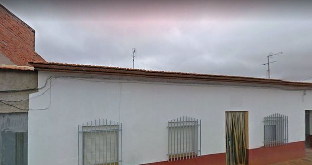 Foto 1 de Casa en venta en Pedro Muñoz de 6 habitaciones y 197 m²