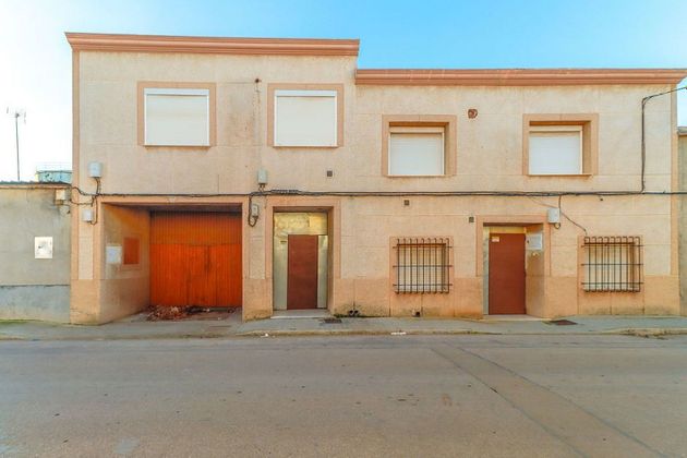 Foto 1 de Casa en venda a Pedro Muñoz de 5 habitacions i 479 m²