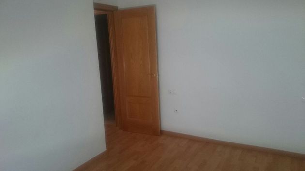 Foto 2 de Venta de piso en Sénia, la de 2 habitaciones con garaje y ascensor