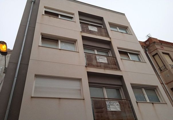Foto 1 de Piso en venta en Zona Poble de 2 habitaciones con balcón y ascensor