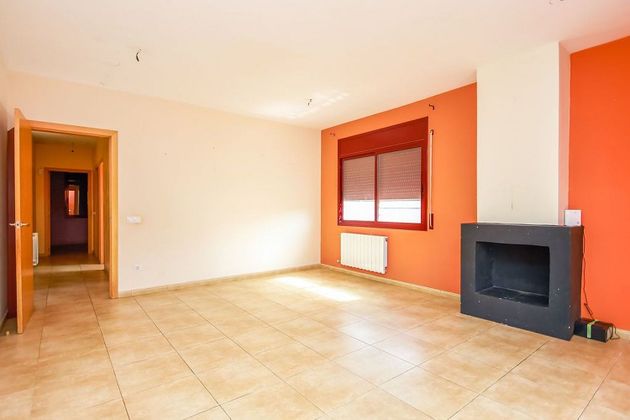 Foto 2 de Casa en venta en Centro - Roda de Barà de 3 habitaciones y 165 m²