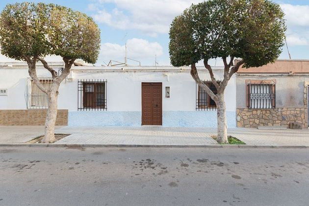 Foto 1 de Casa en venda a Zona Santo Domingo de 3 habitacions i 70 m²
