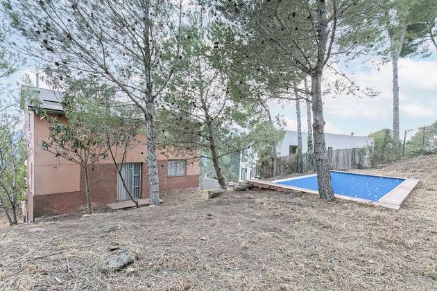 Foto 1 de Casa en venta en Pallejà de 3 habitaciones con terraza y piscina