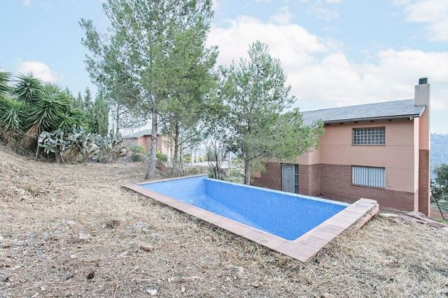 Foto 2 de Casa en venda a Pallejà de 3 habitacions amb terrassa i piscina