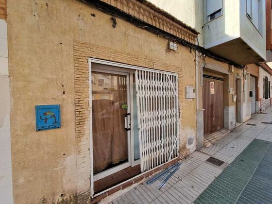 Foto 1 de Casa en venda a Barrio de la Concepción de 3 habitacions amb terrassa