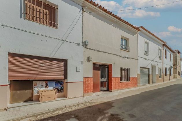 Foto 2 de Casa en venda a Mota del Cuervo de 6 habitacions amb terrassa