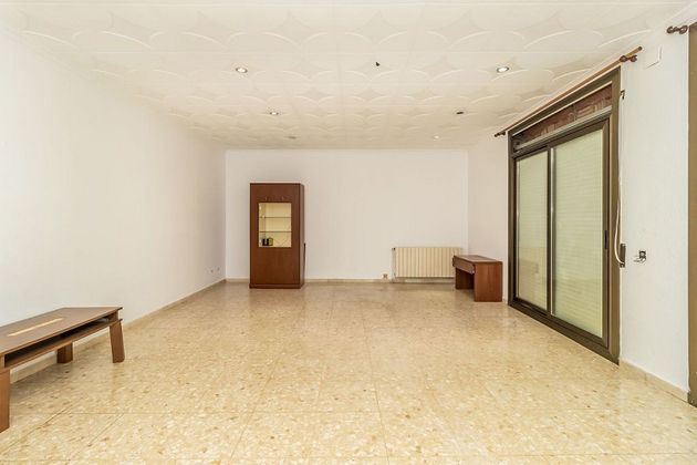 Foto 2 de Piso en venta en Centre - Pineda de Mar de 4 habitaciones y 120 m²