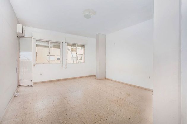 Foto 2 de Piso en venta en Montijo de 3 habitaciones con terraza