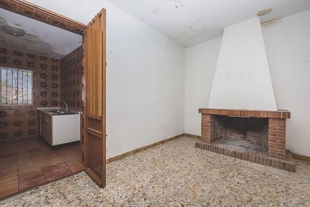 Foto 2 de Casa en venda a Fuenlabrada de los Montes de 3 habitacions i 245 m²