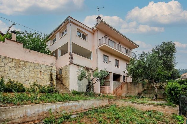 Foto 1 de Casa en venda a Corbera de Llobregat de 5 habitacions i 141 m²