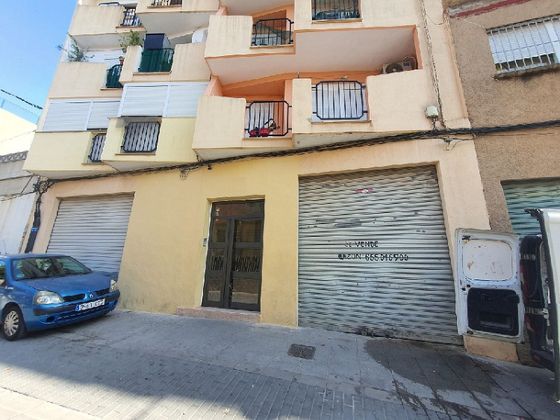 Foto 1 de Pis en venda a Zona Calle Valencia de 3 habitacions amb balcó