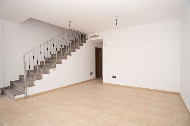 Foto 2 de Venta de casa en Abarán de 4 habitaciones y 203 m²