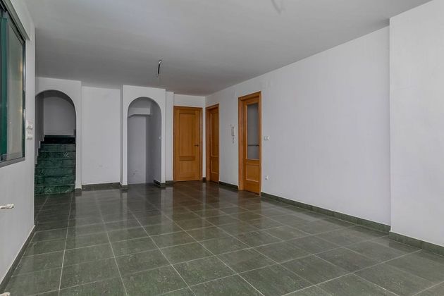 Foto 2 de Casa en venda a Sierra Perenchiza - Cumbres de Calicanto - Santo Domingo de 3 habitacions i 180 m²
