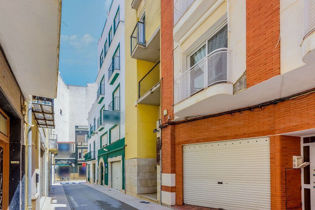 Foto 2 de Edifici en venda a Casco Urbano de 373 m²