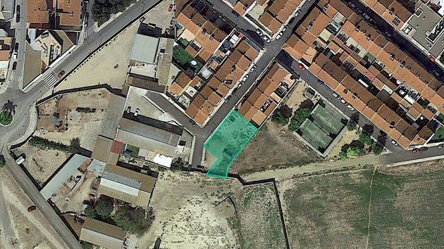Foto 1 de Venta de terreno en Salteras de 311 m²