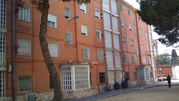 Foto 1 de Venta de piso en La FontSanta de 2 habitaciones y 75 m²