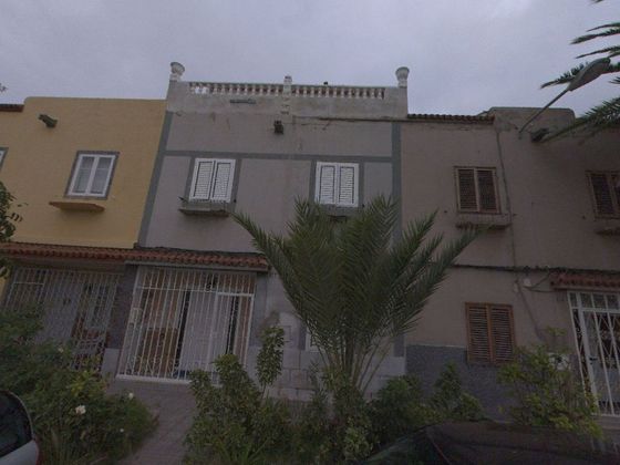 Foto 1 de Venta de casa en Schamann - Rehoyas de 3 habitaciones con terraza
