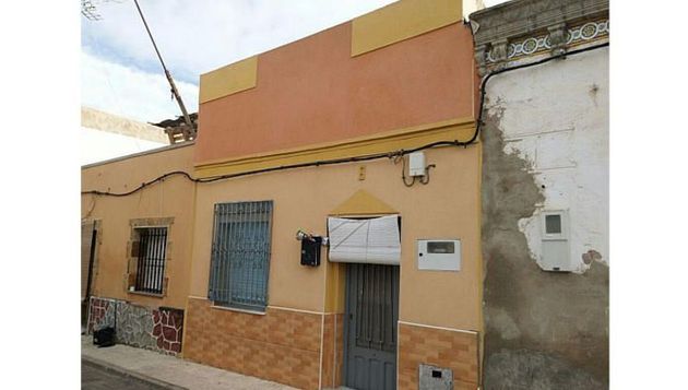 Foto 1 de Venta de casa en Nueva Cartagena de 2 habitaciones con terraza
