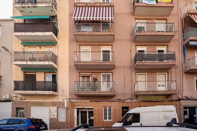 Foto 1 de Venta de piso en Carrús Est - Camí dels Magros de 3 habitaciones y 75 m²
