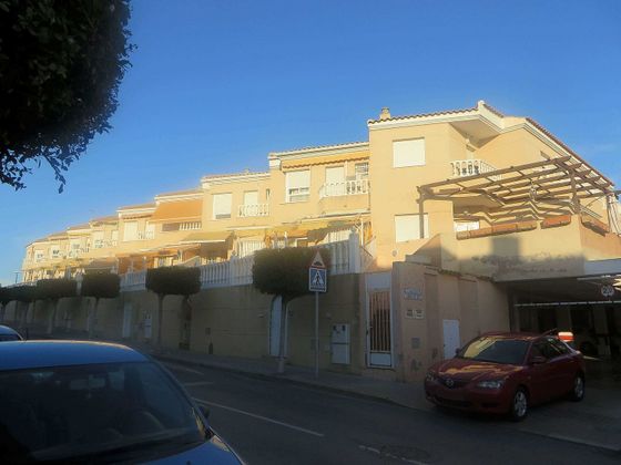 Foto 1 de Dúplex en venda a Centro - Santa Pola de 4 habitacions amb balcó