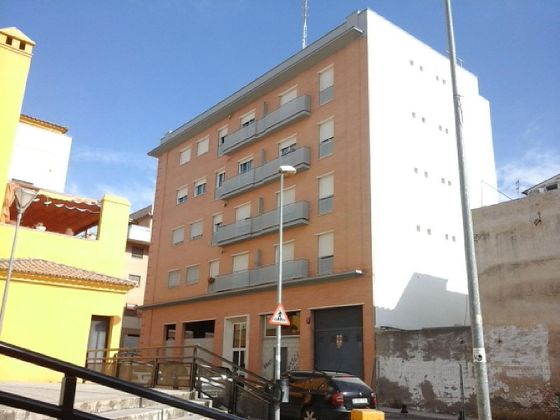 Foto 1 de Pis en venda a Barrio Bajo de 1 habitació i 79 m²