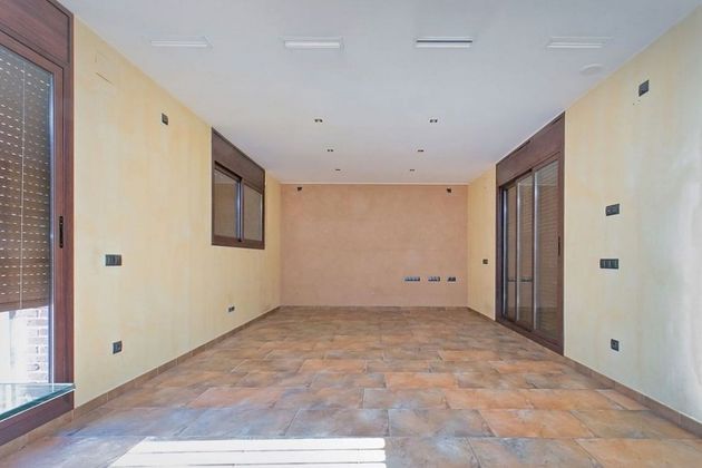 Foto 2 de Casa en venda a La Collada - Sis Camins - Fondo Somella - Santa Maria de 4 habitacions amb piscina i garatge