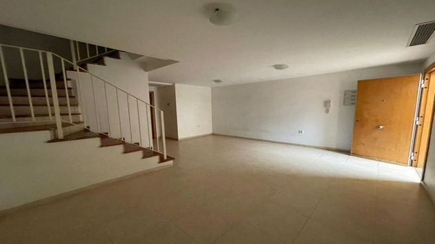 Foto 2 de Casa en venda a Bellreguard de 3 habitacions amb garatge