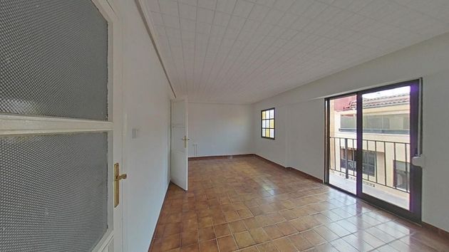 Foto 2 de Piso en alquiler en La Raïosa de 3 habitaciones y 82 m²