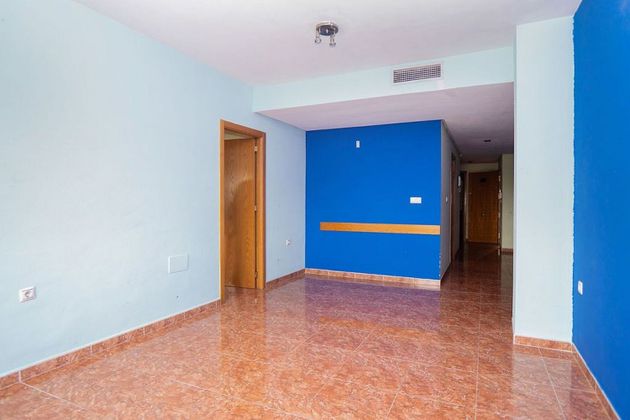 Foto 2 de Venta de piso en Barriomar de 3 habitaciones con garaje y ascensor