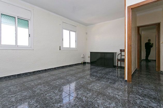 Foto 2 de Pis en venda a Santa Margarida de Montbui de 2 habitacions i 80 m²