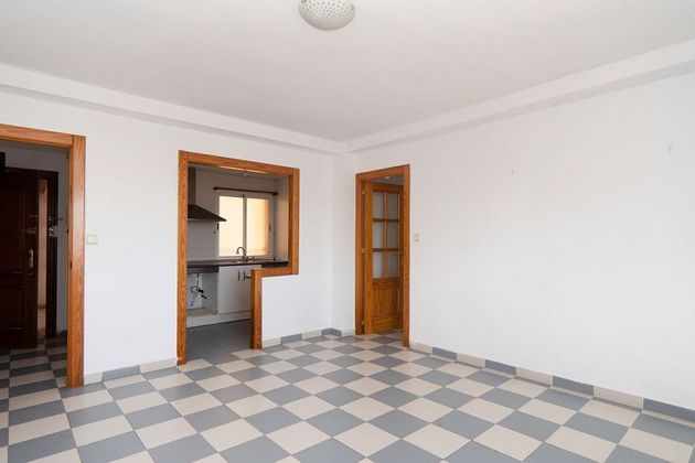 Foto 2 de Piso en venta en San Ginés de 3 habitaciones con ascensor